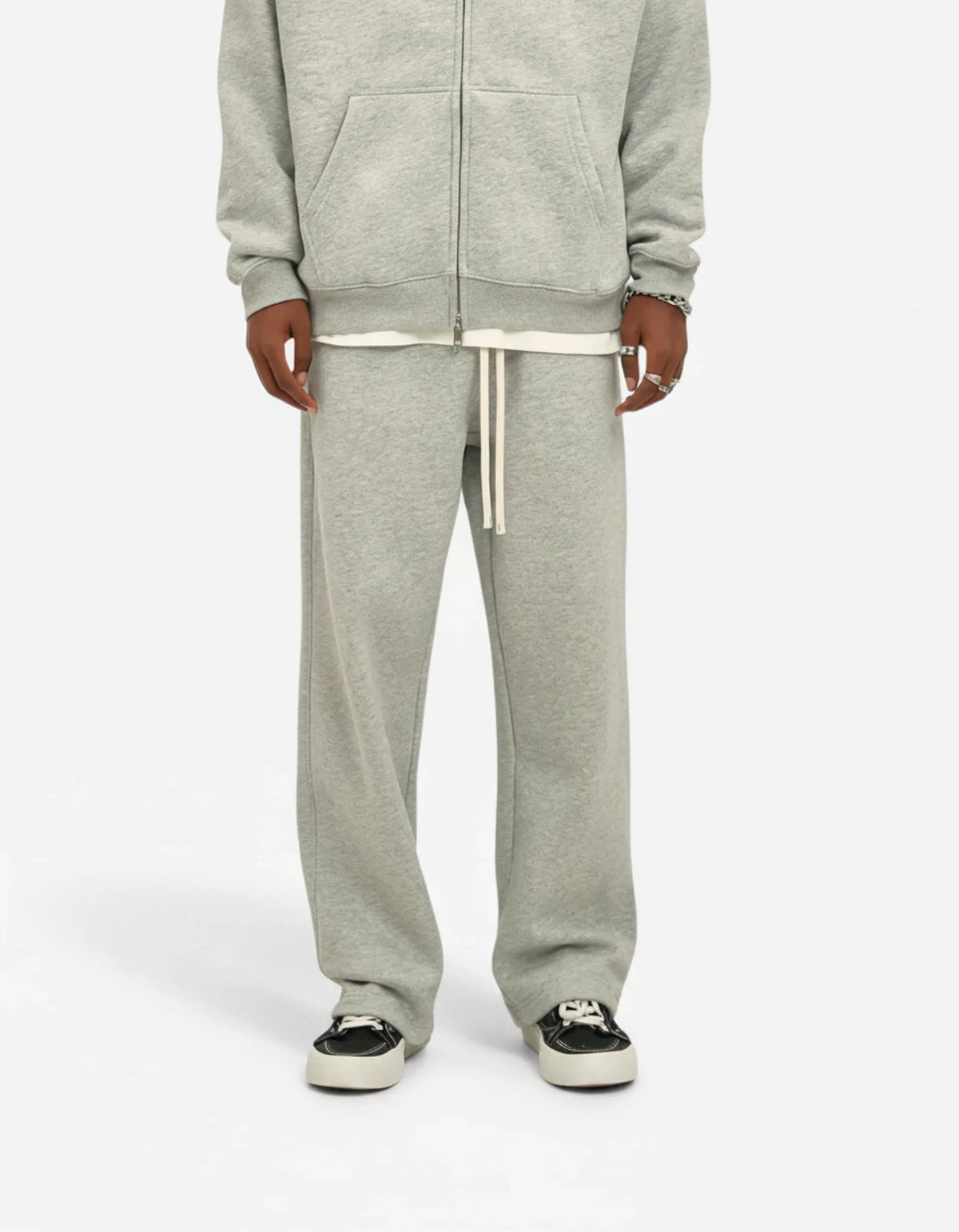 WIDE STACK JOGGER